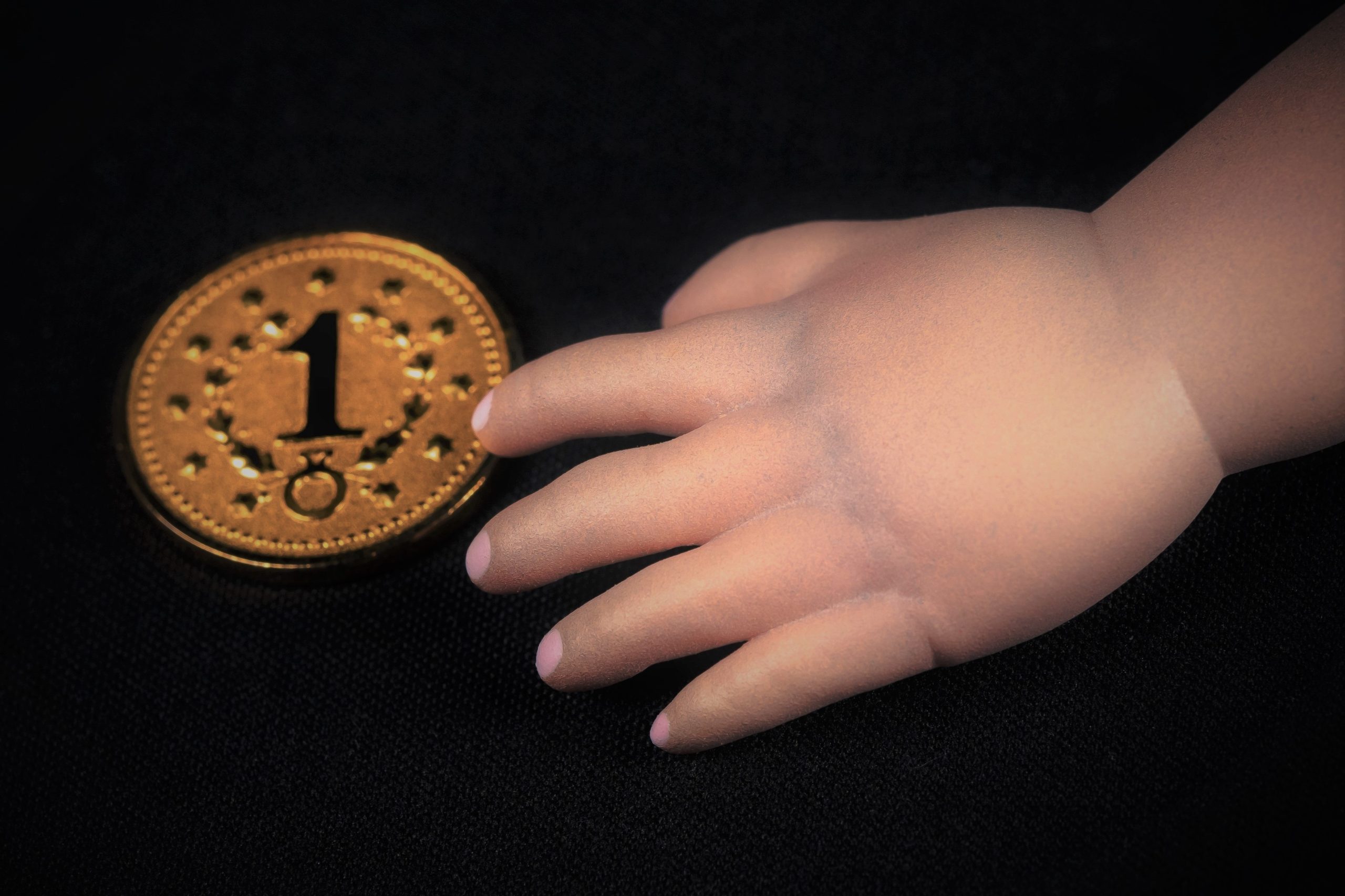 嬰兒的魔手 The Baby Hand:圖片 2